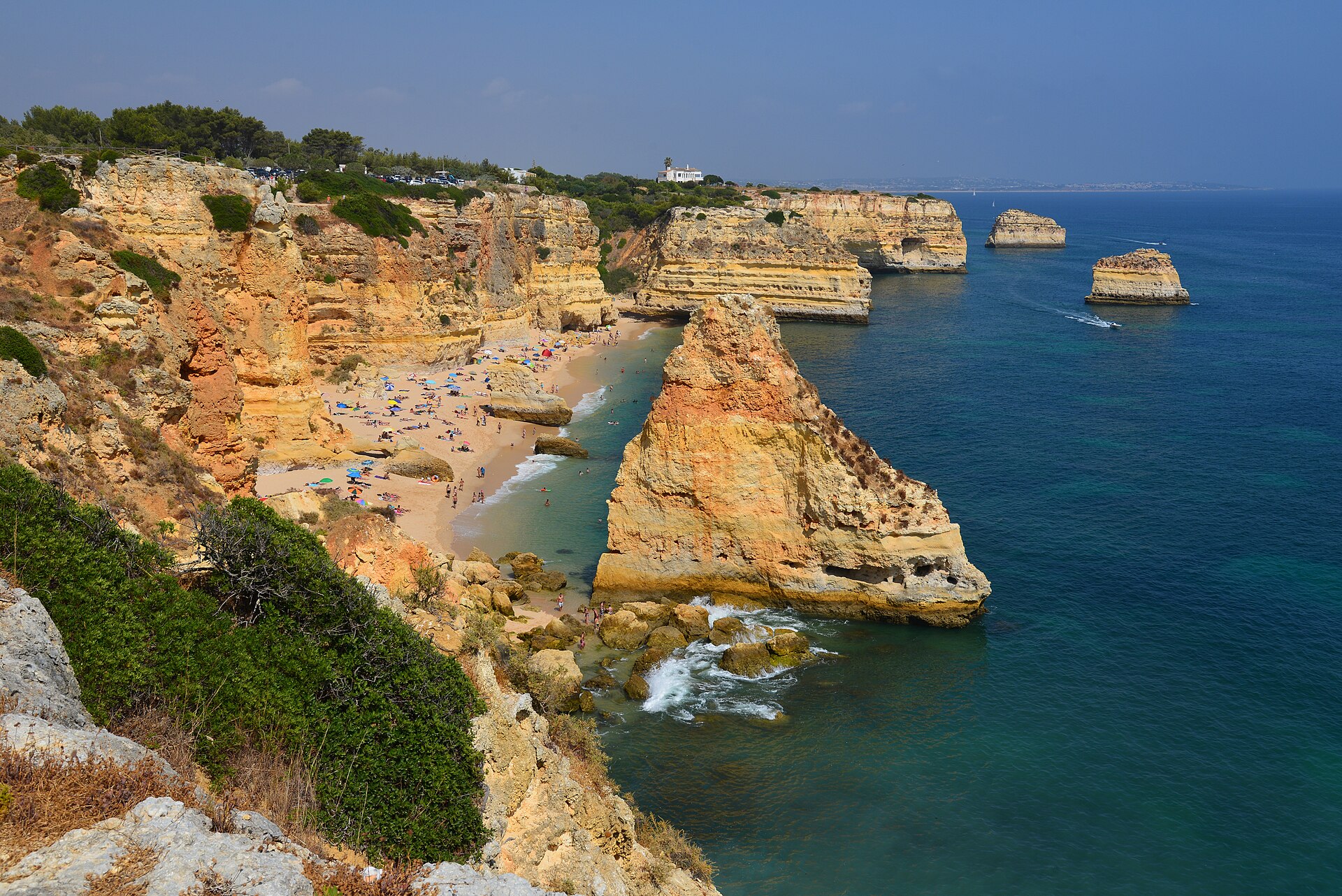 hike scenery for Seven Hanging Valleys Trail near Algarve